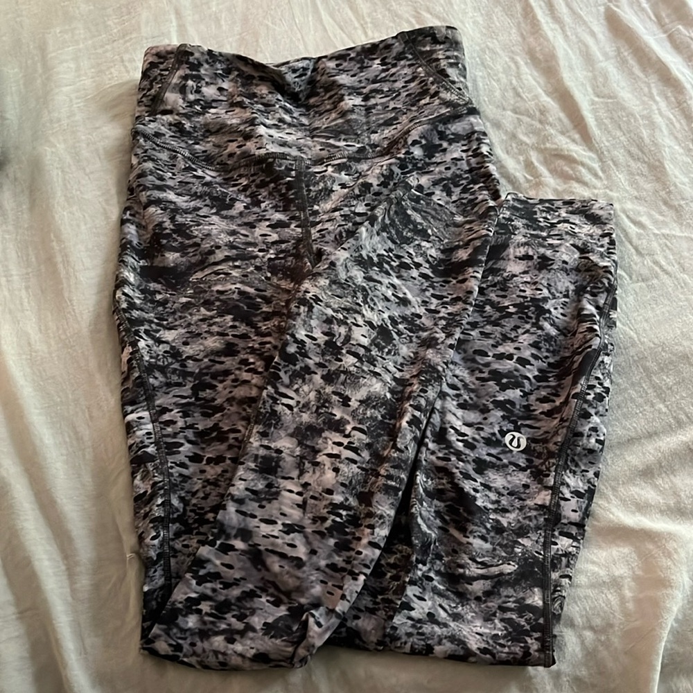 Lululemon leggings